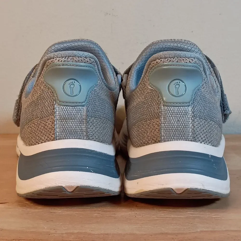 OrthoFeet Women's Size 7.5 B Medium Grey Hook And Loop Walking Sneakers 80052